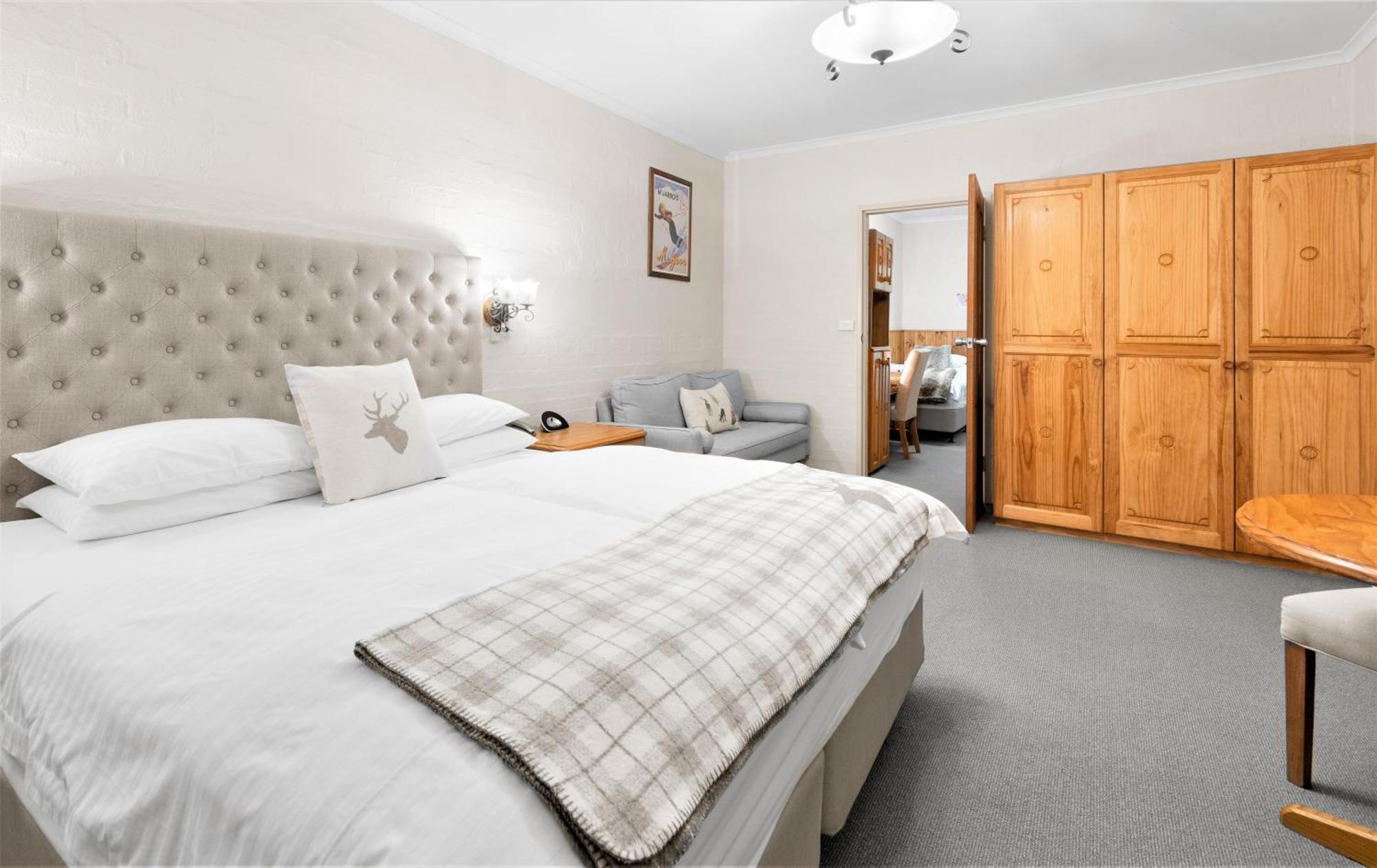 Hotel Pension Grimus Mount Buller Kültér fotó